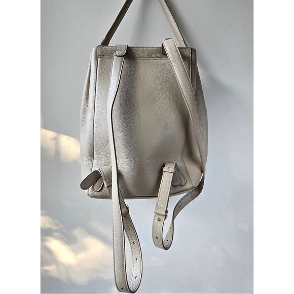 Cuyana 13" Pebbled Leather Stone Beige Laptop Backpack Work Travel - Picture 7 of 15